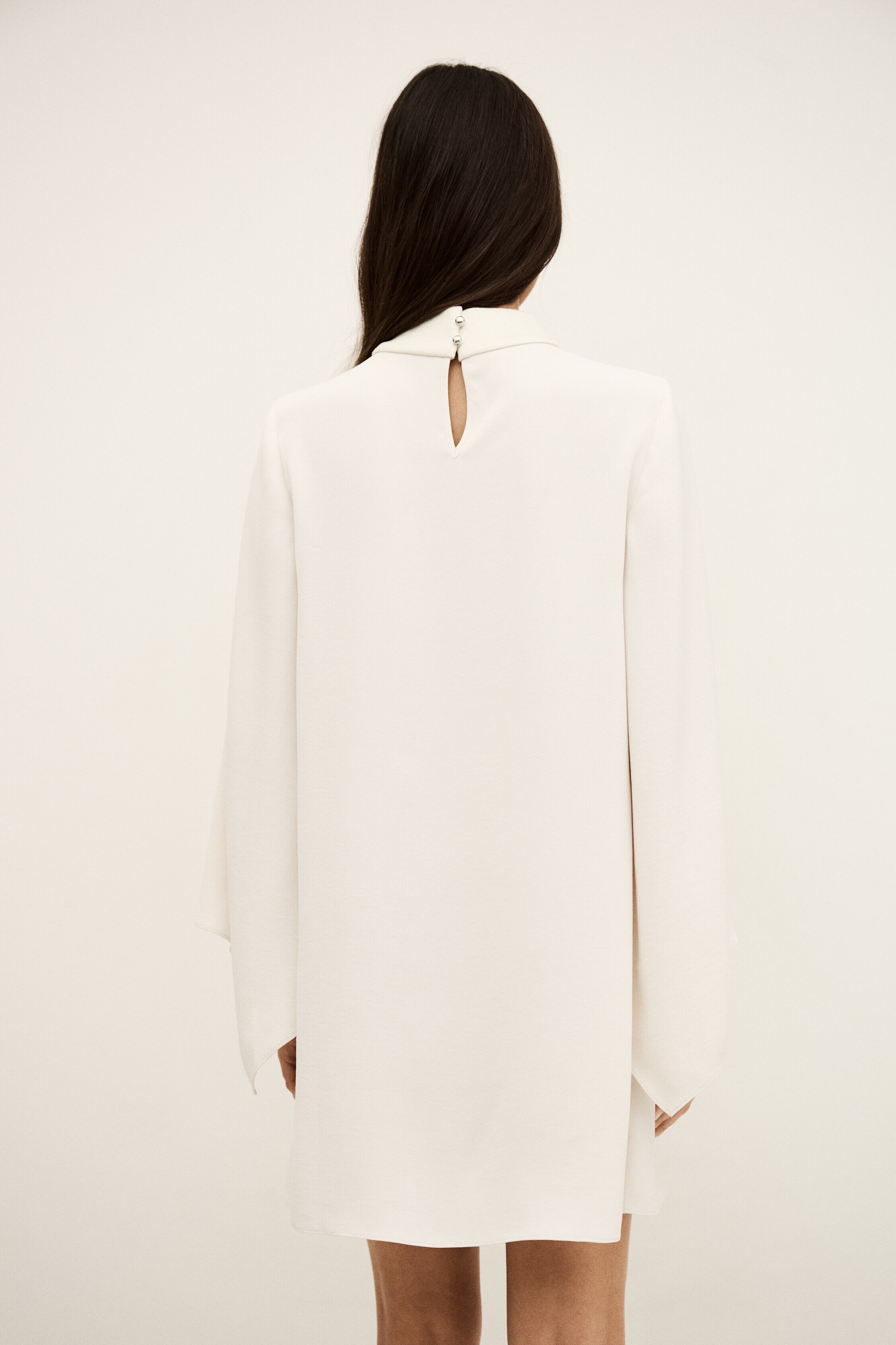 robe TORI