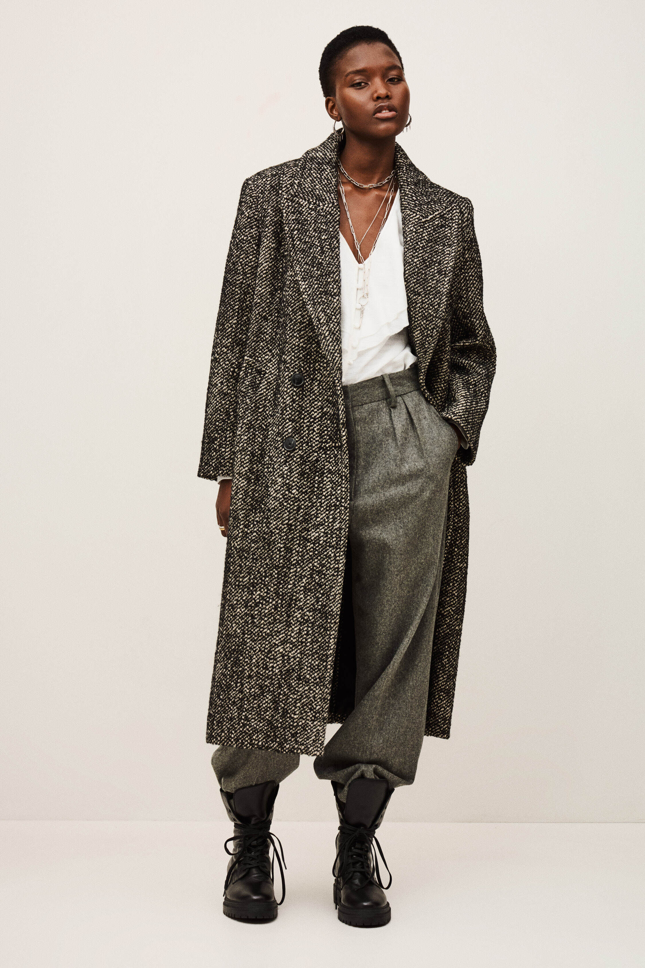 coat VOXLOW