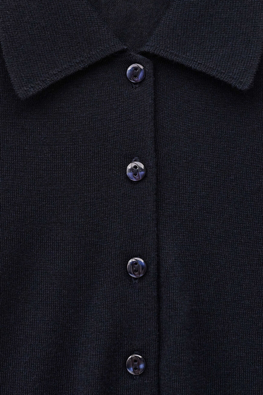 cardigan BOSTON