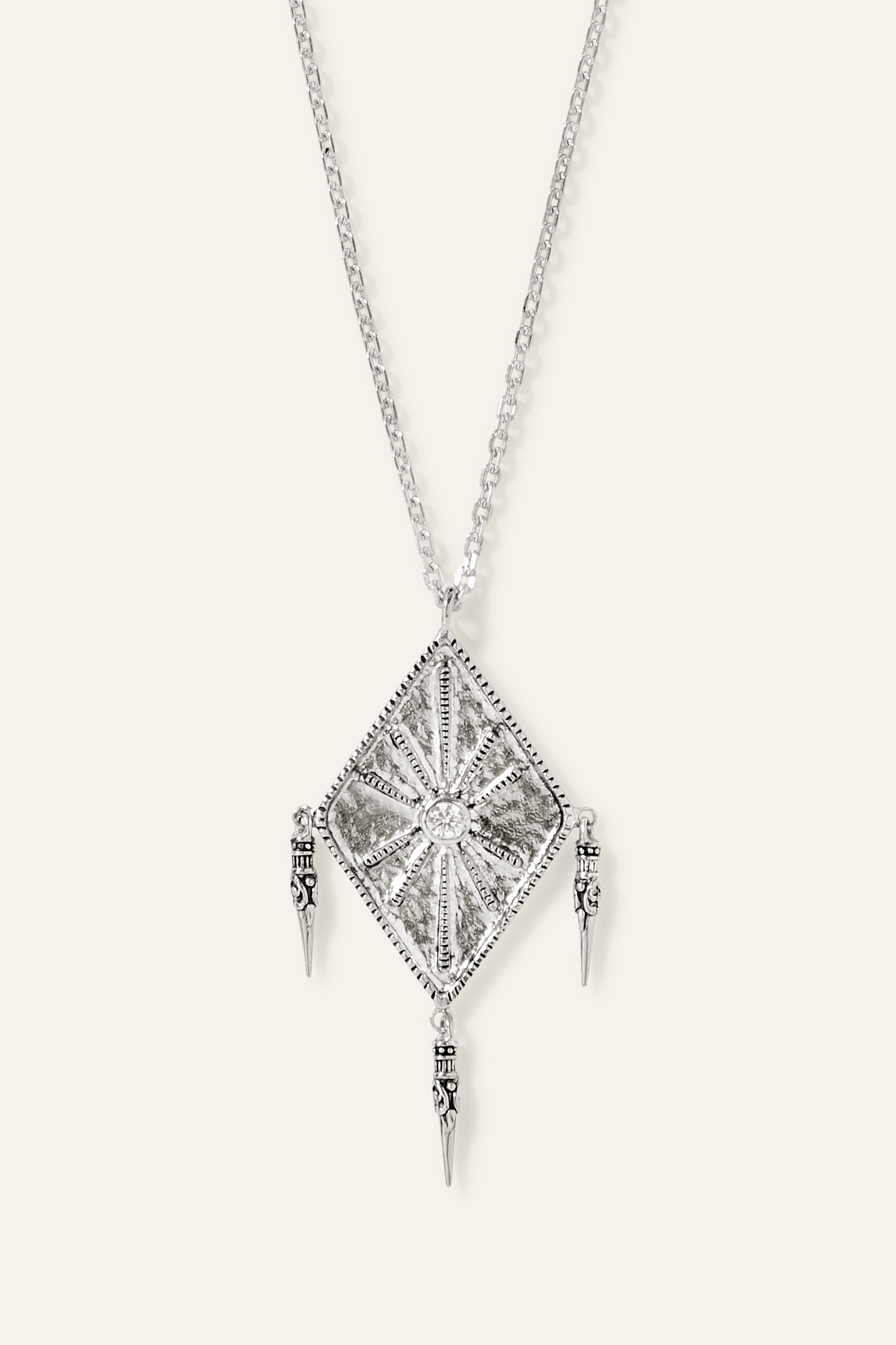 collier WILLOW