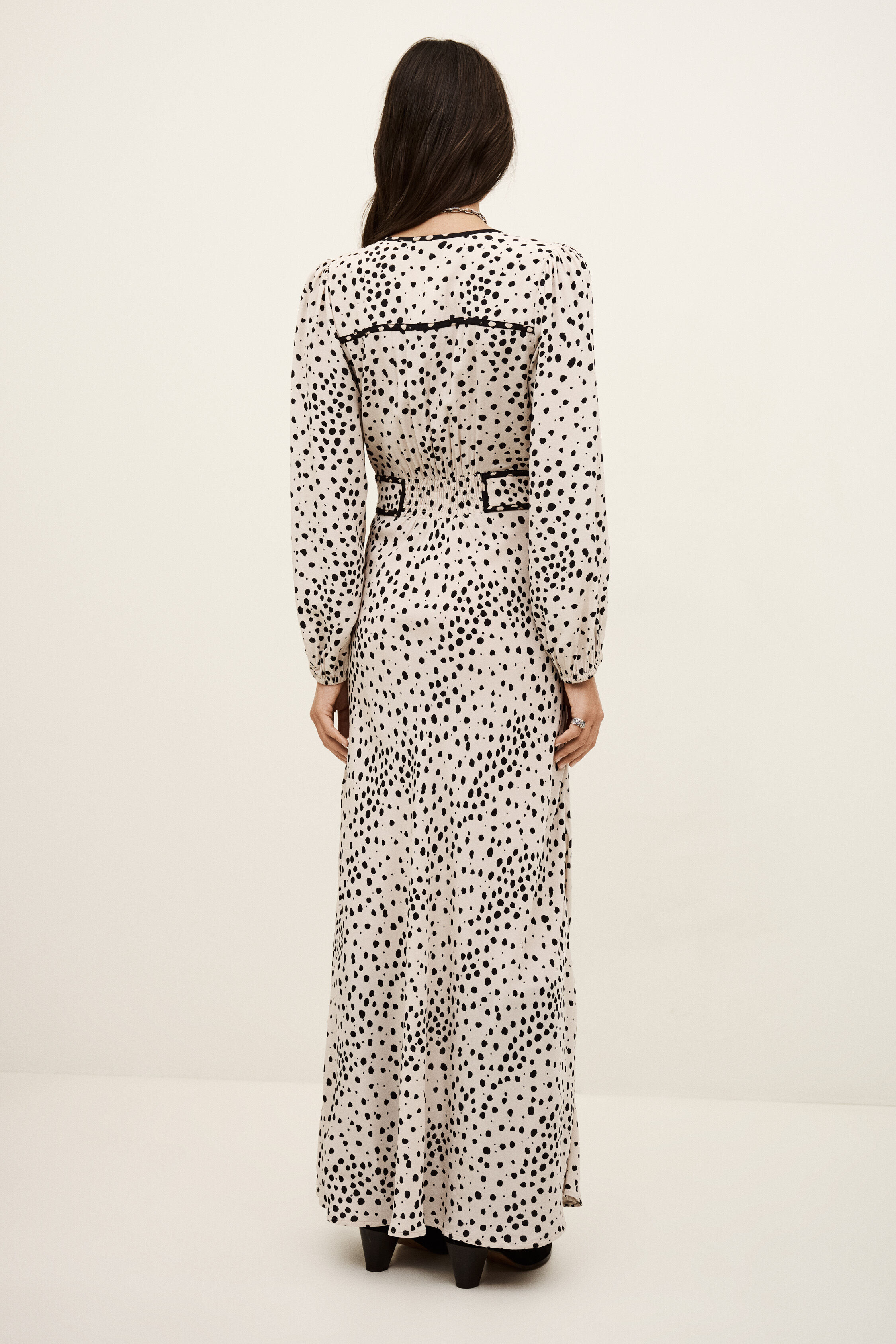 dress DERBY