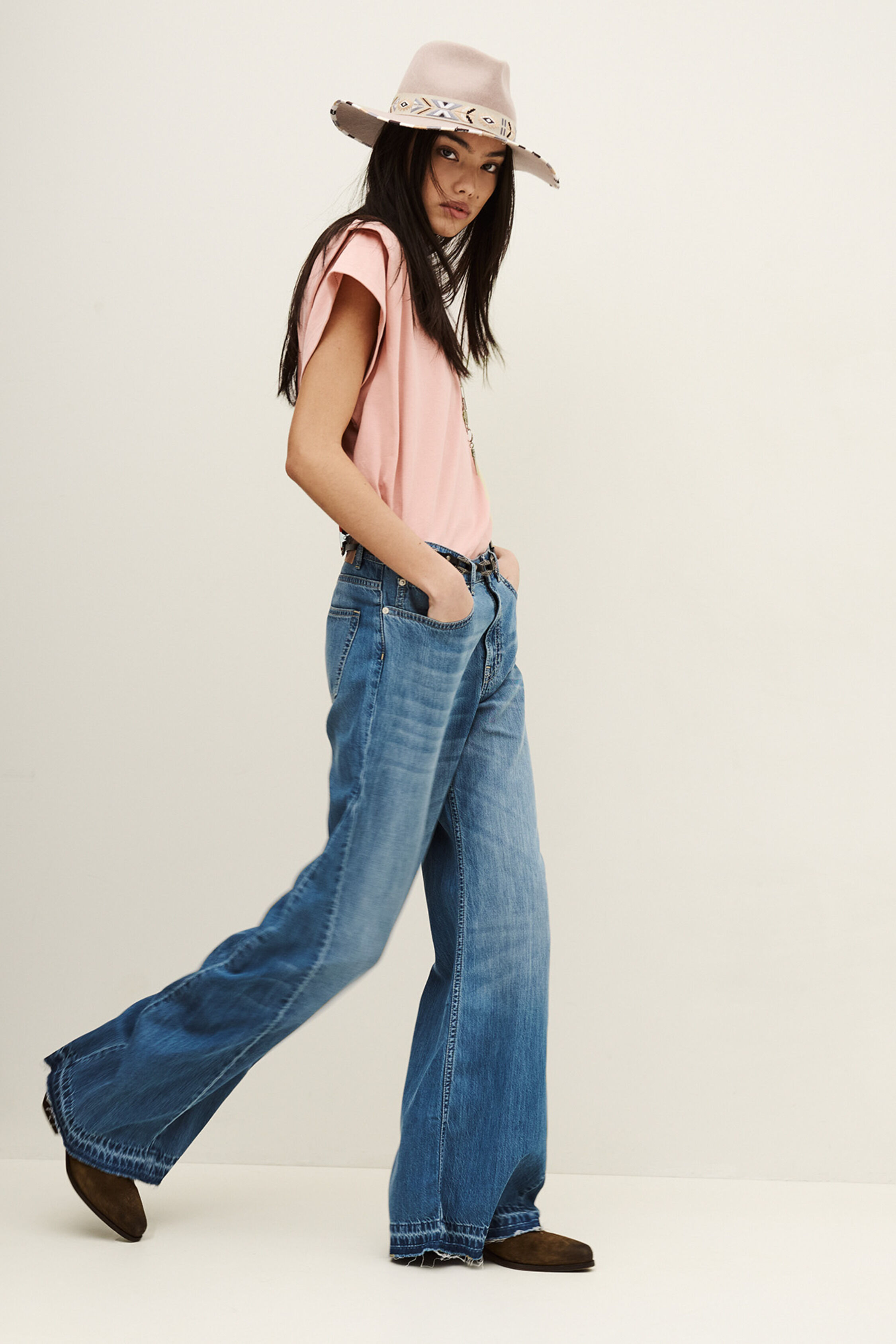 AILY JEAN