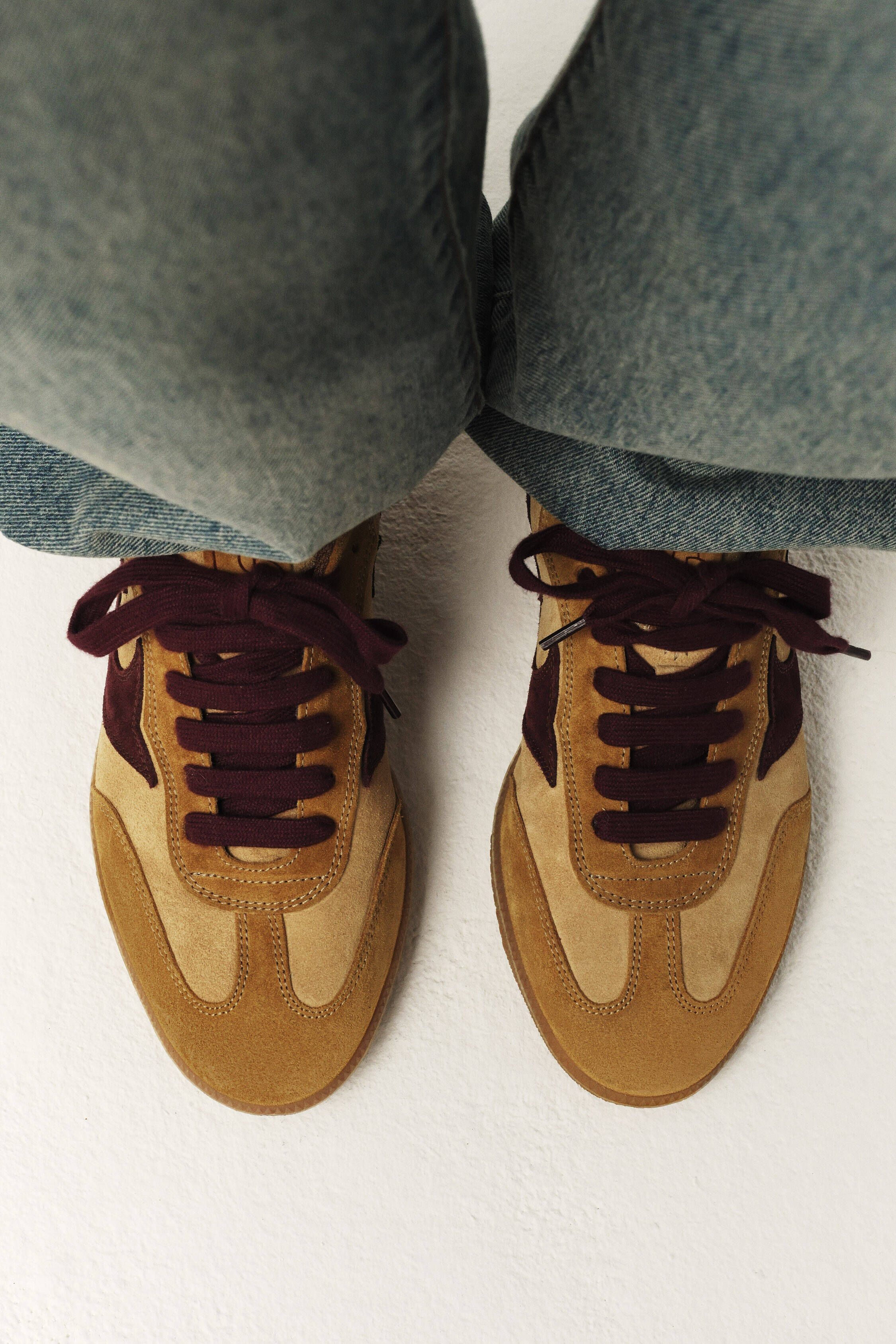 SNEAKERS CREW