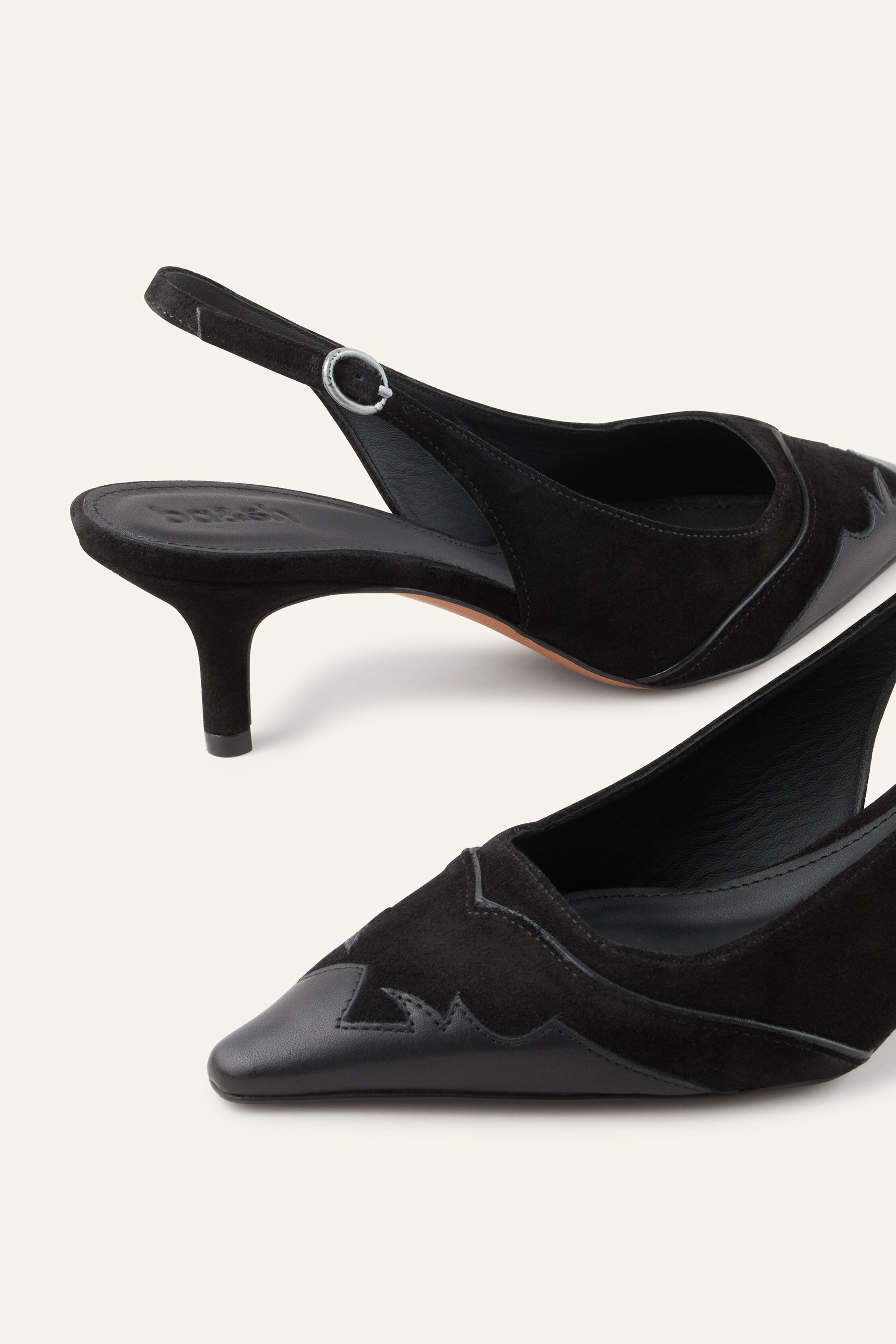 heels CASTA