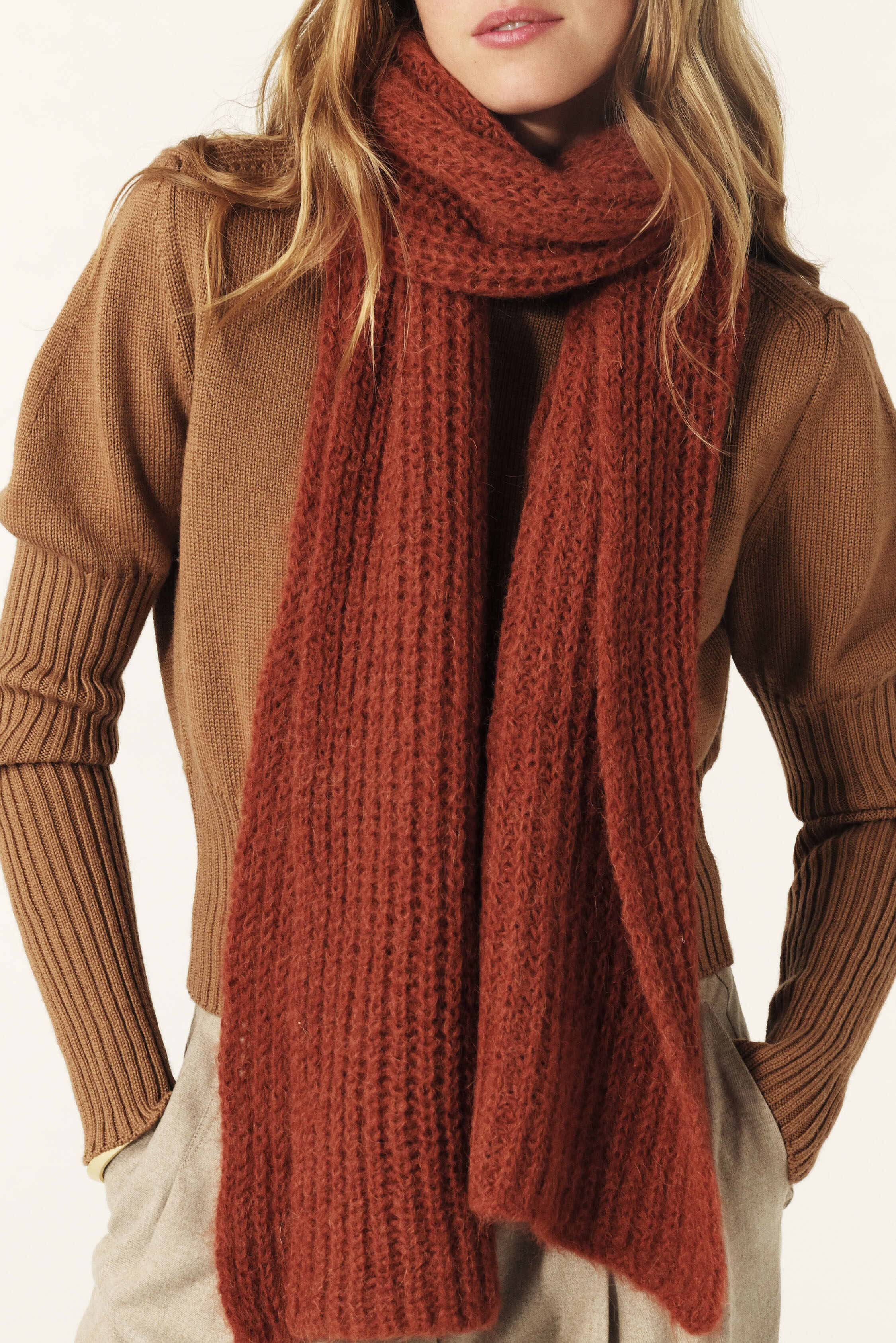 knitted scarf BAHIA