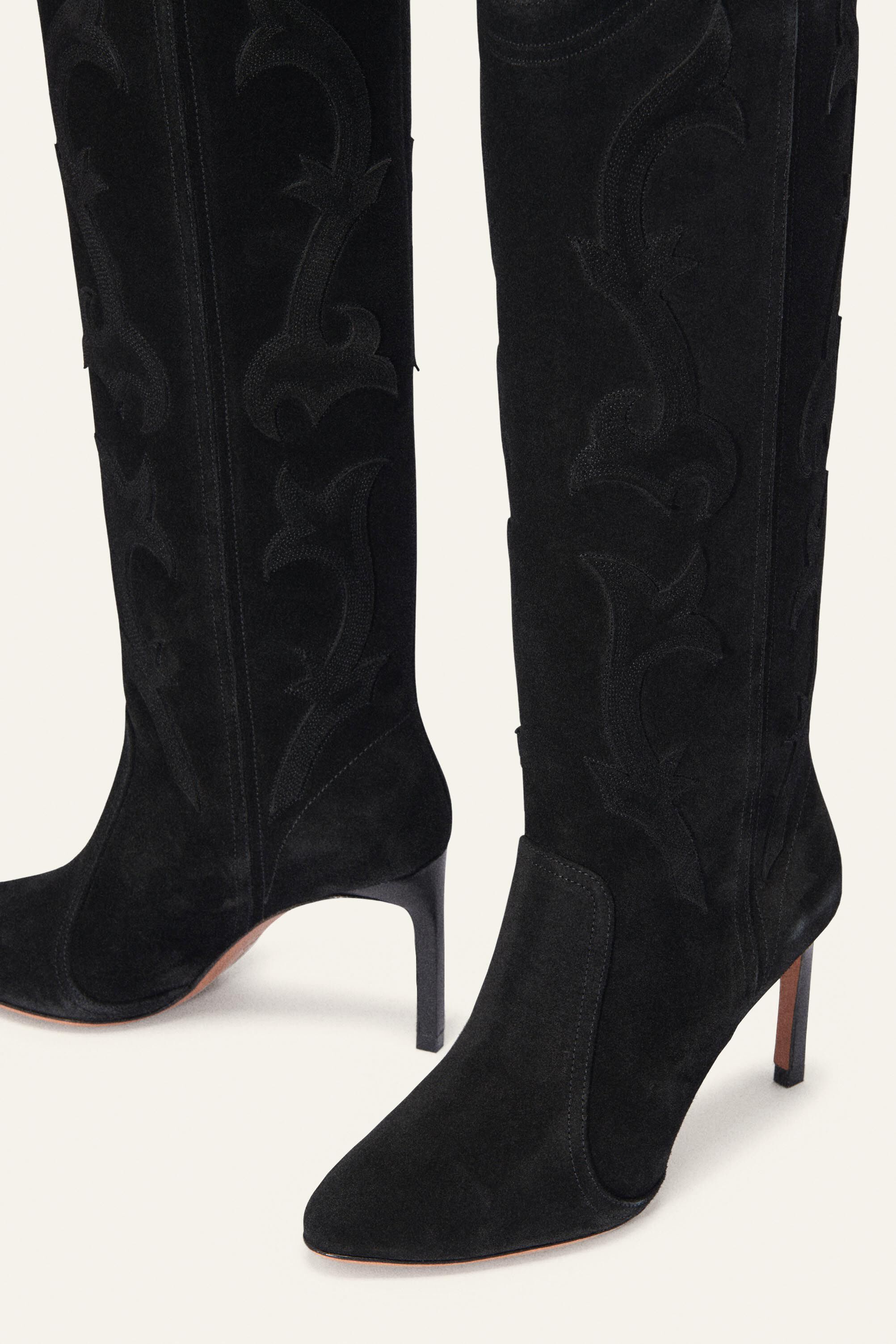 BOOTS HCAITLIN