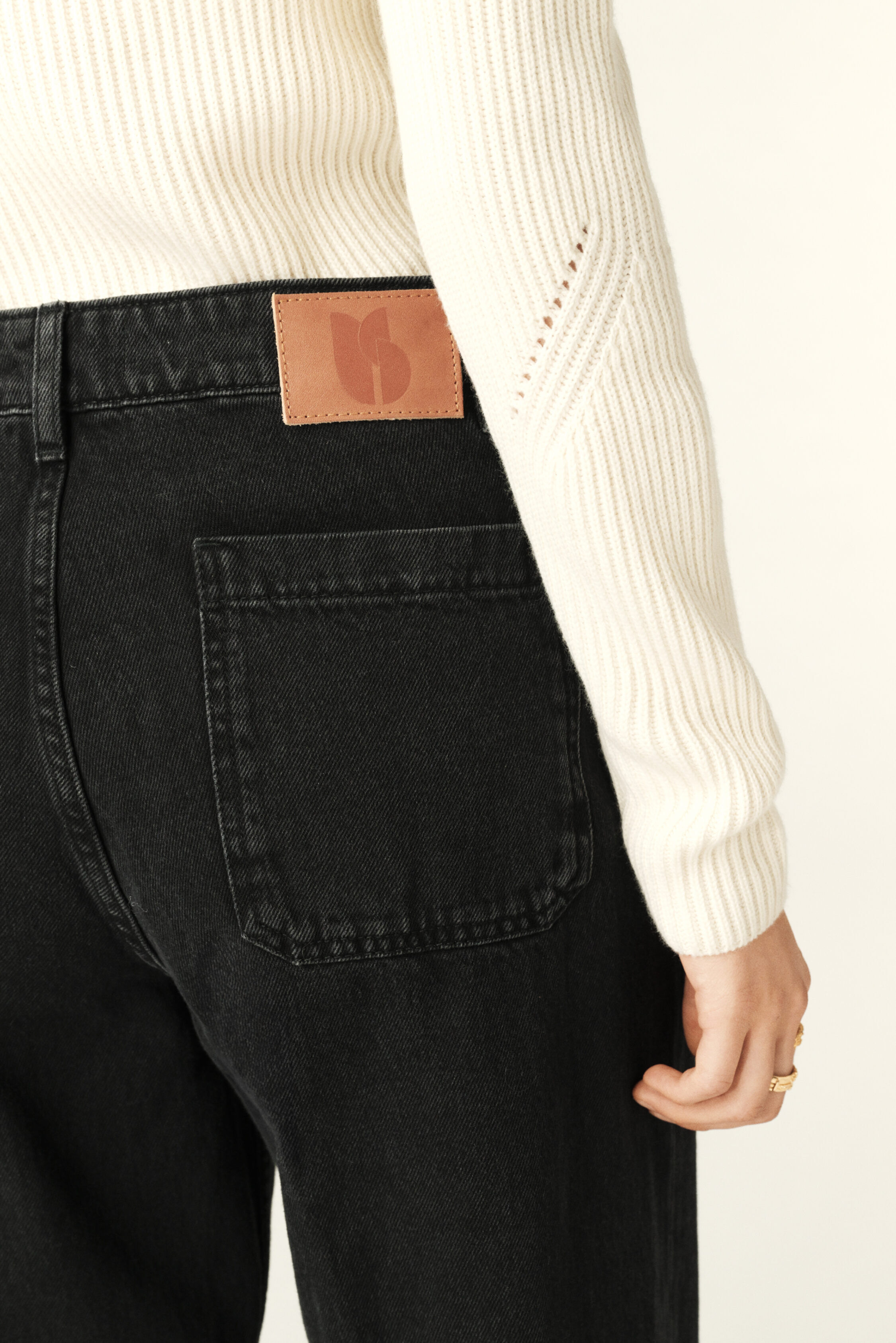 trousers VOCCI