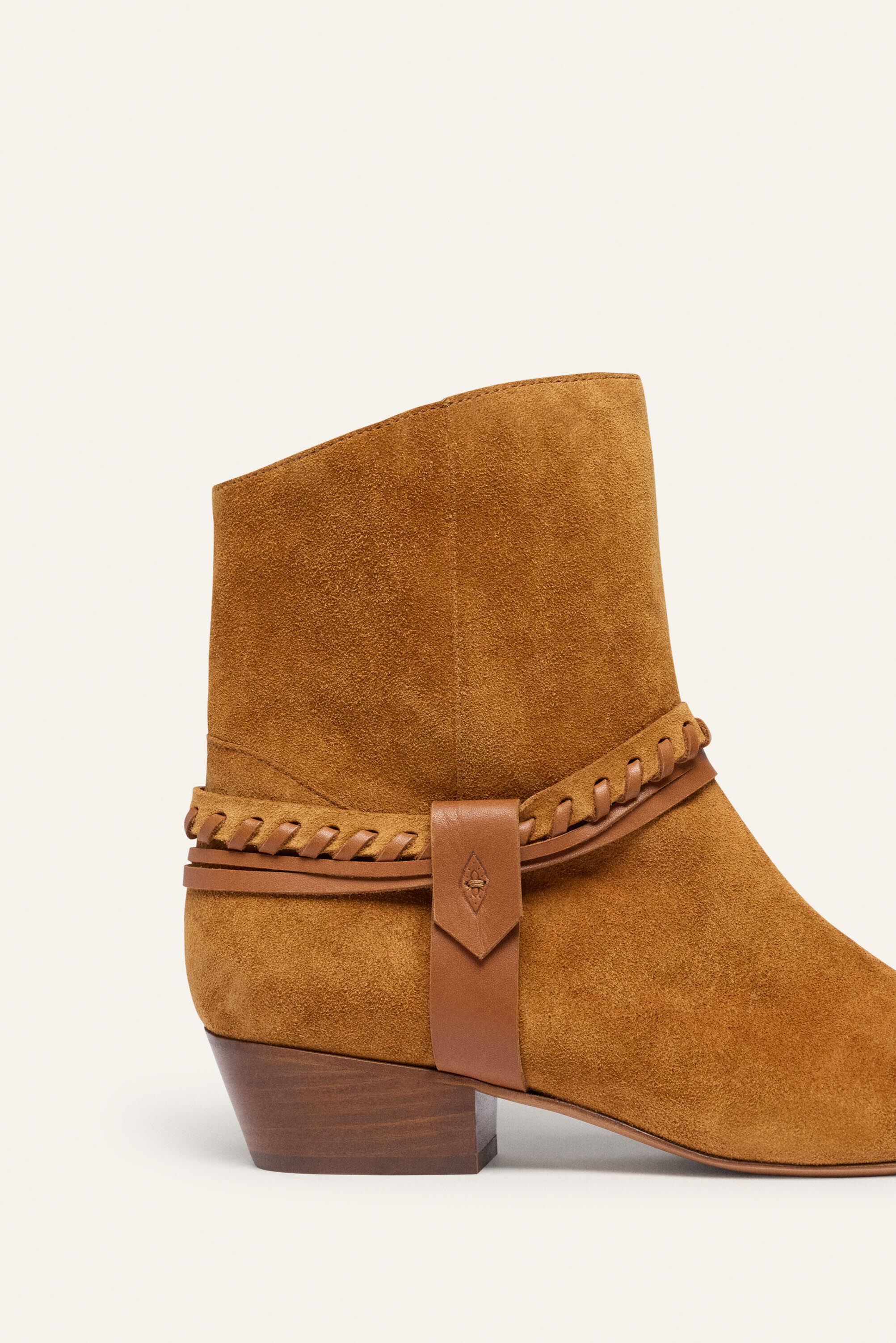 CAVANNAH boots