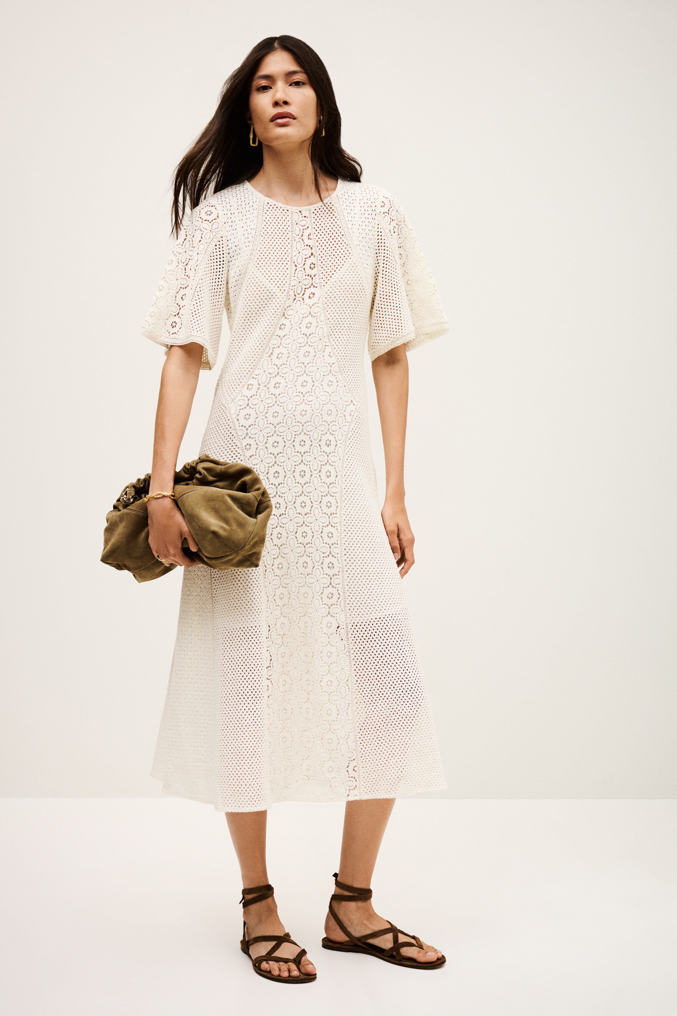 dress MOODY
