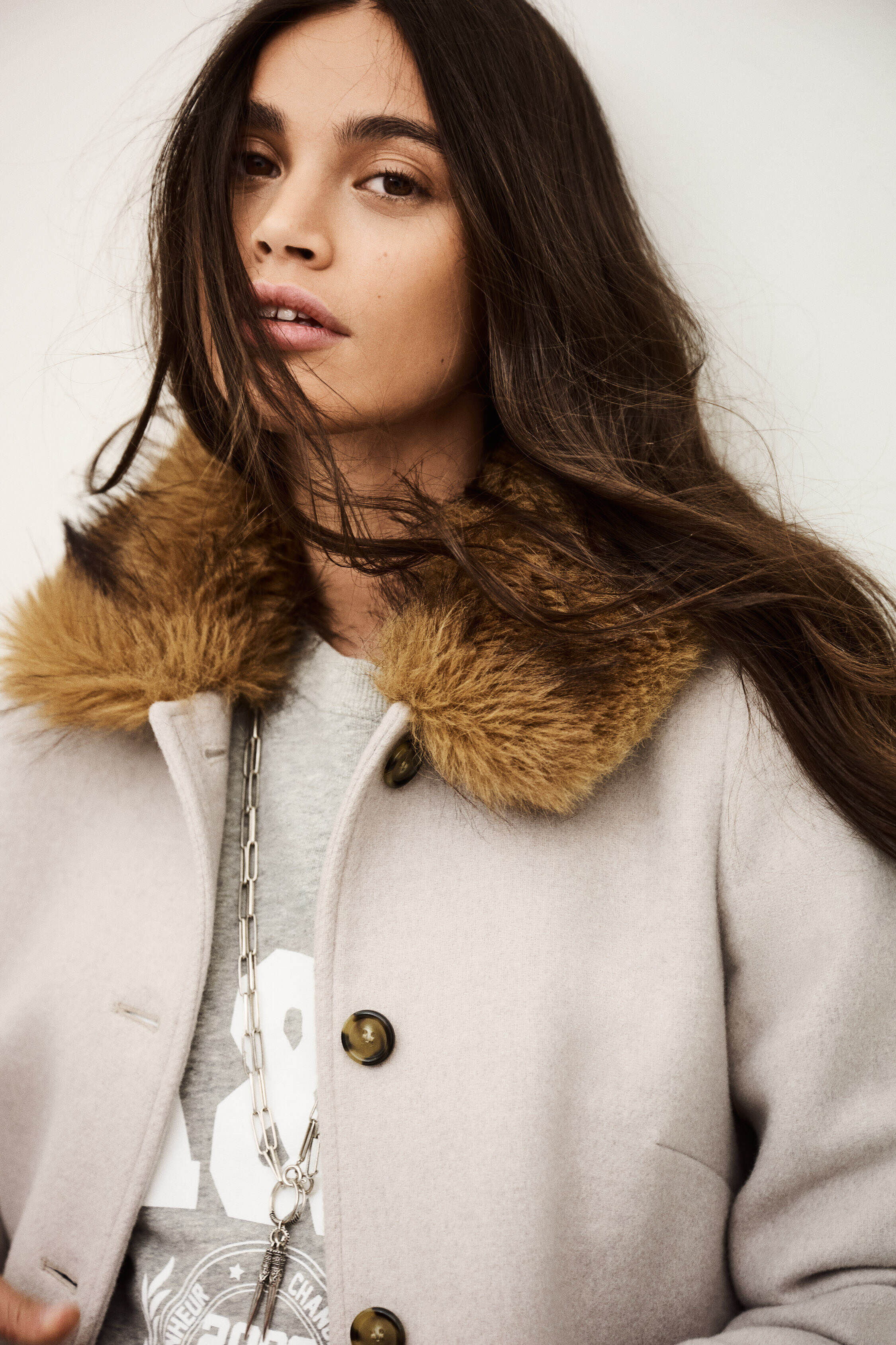 coat TALLING