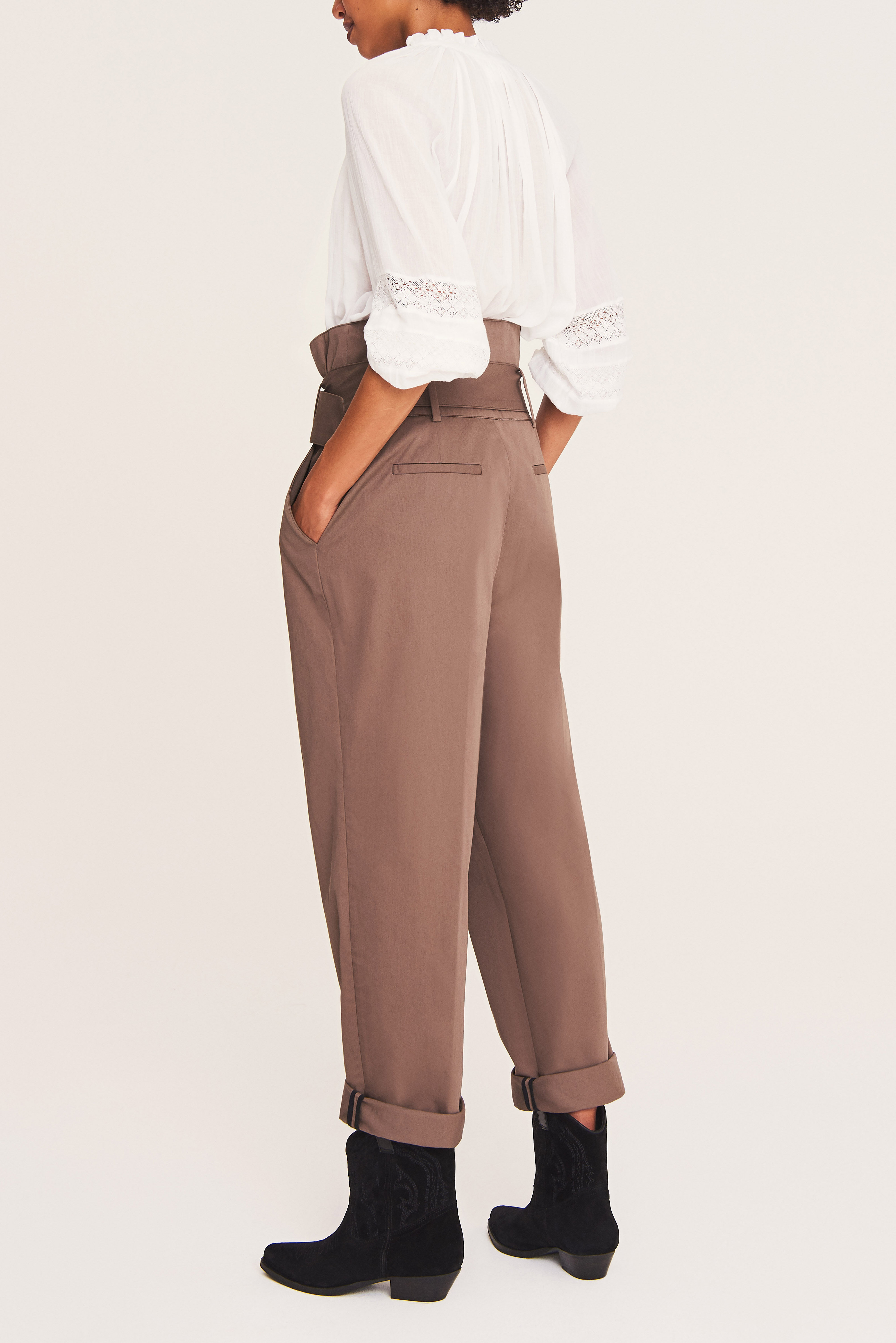 KHOL PANTS