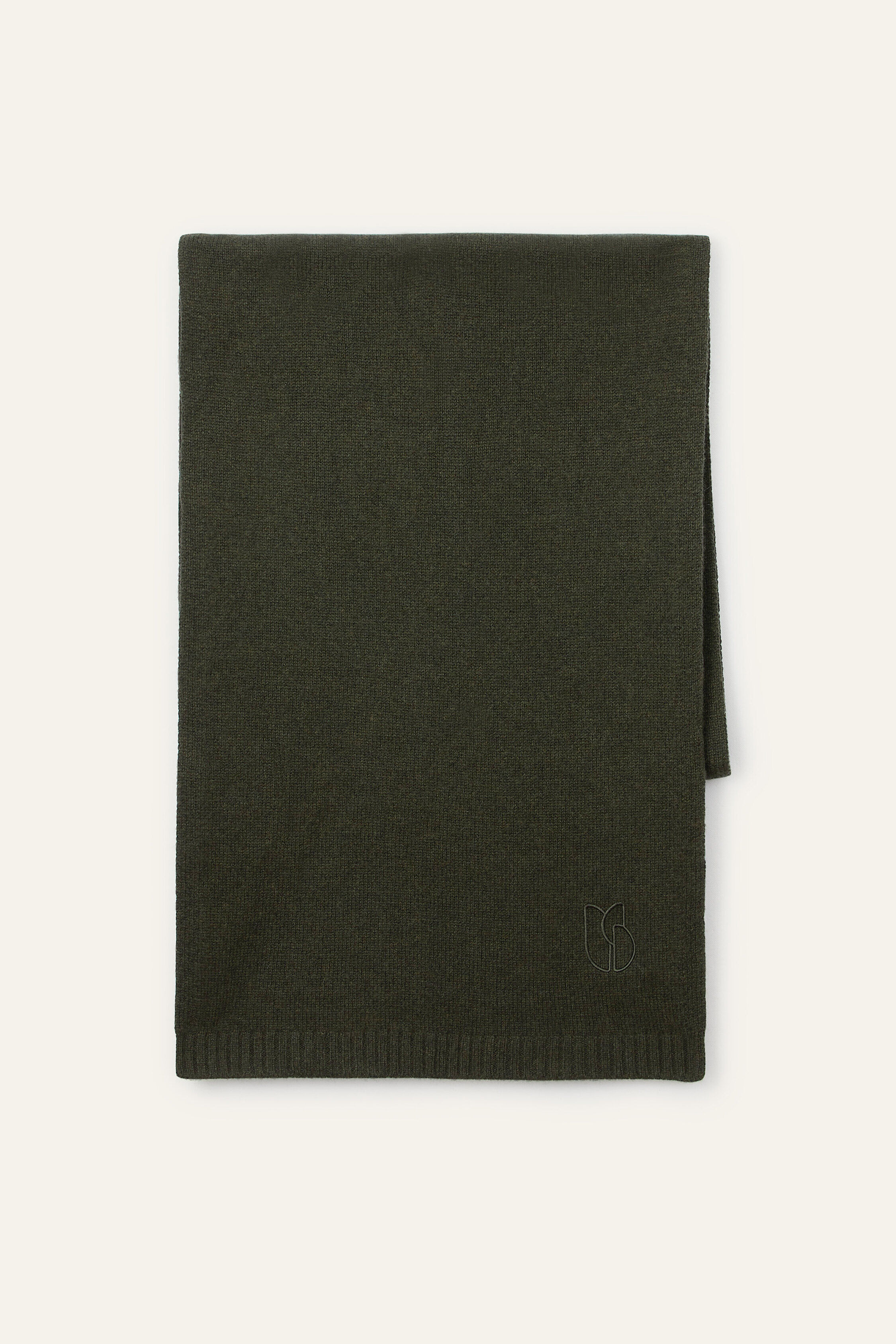 scarf COMIE