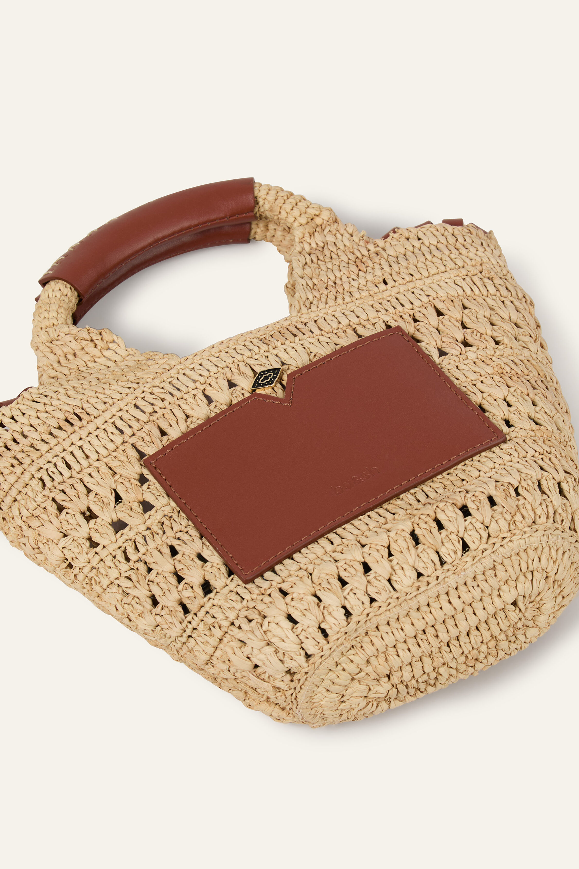 BASKER T RAFFIA ARA