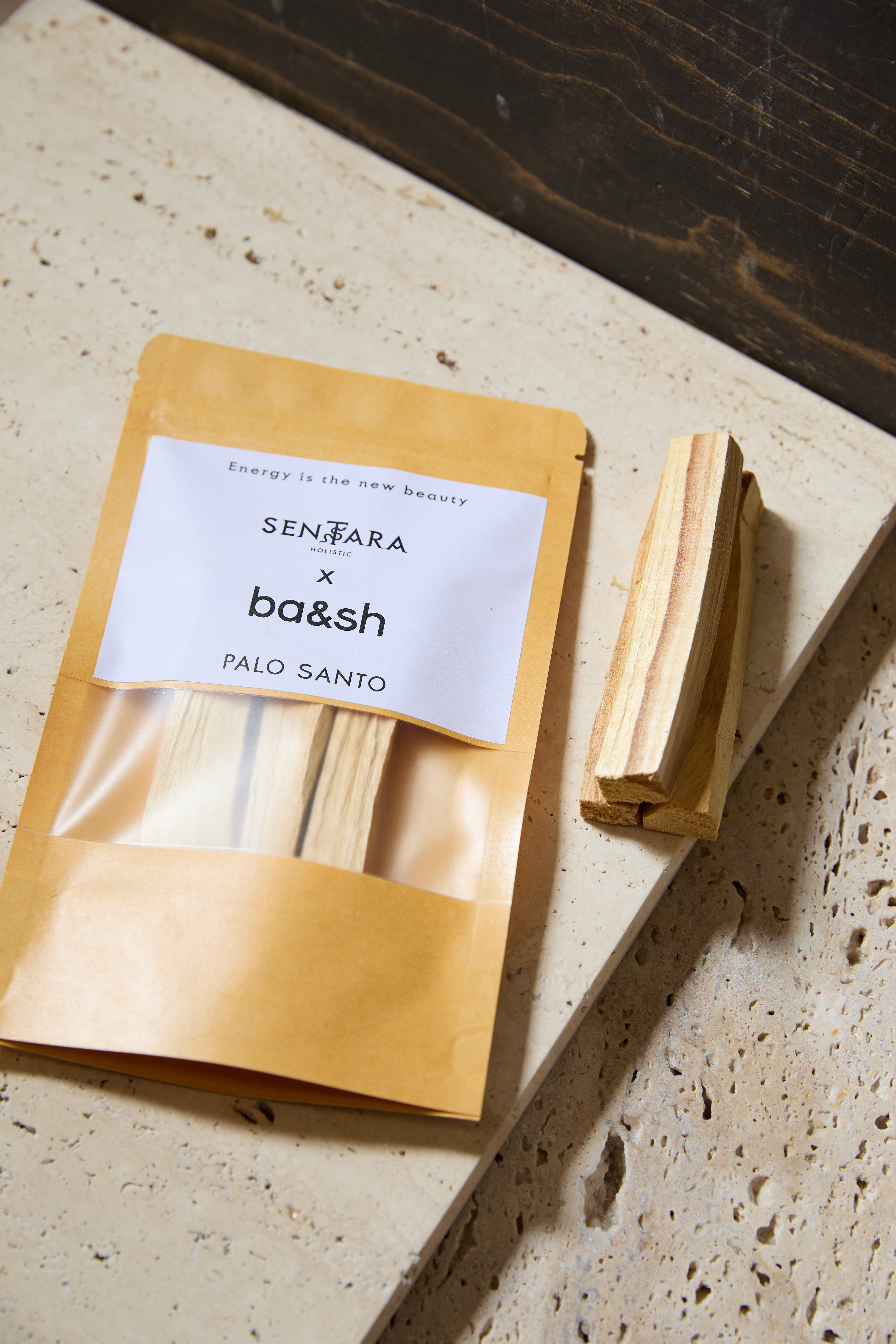 GIFTING PALO SANTO
