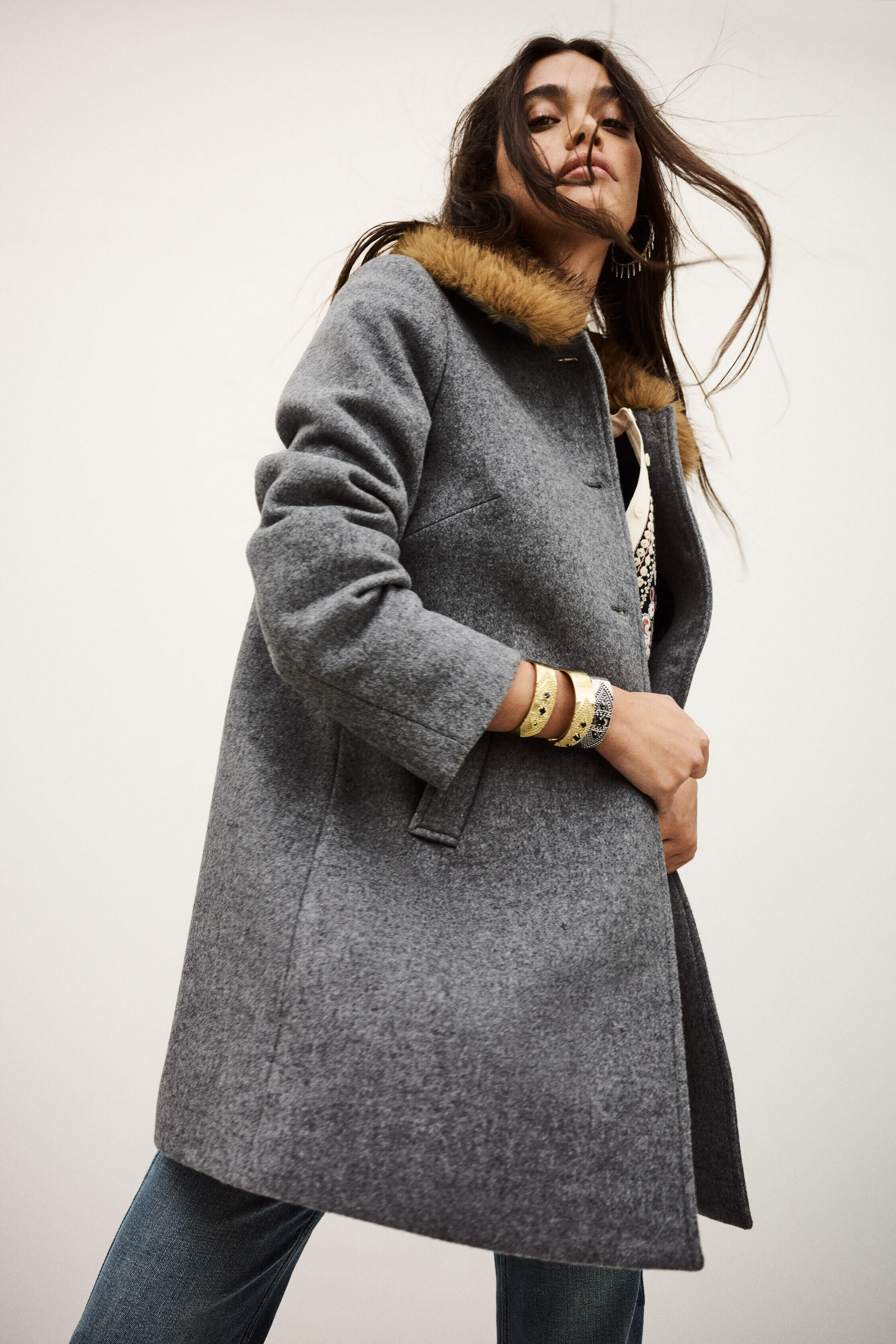 coat TALLING