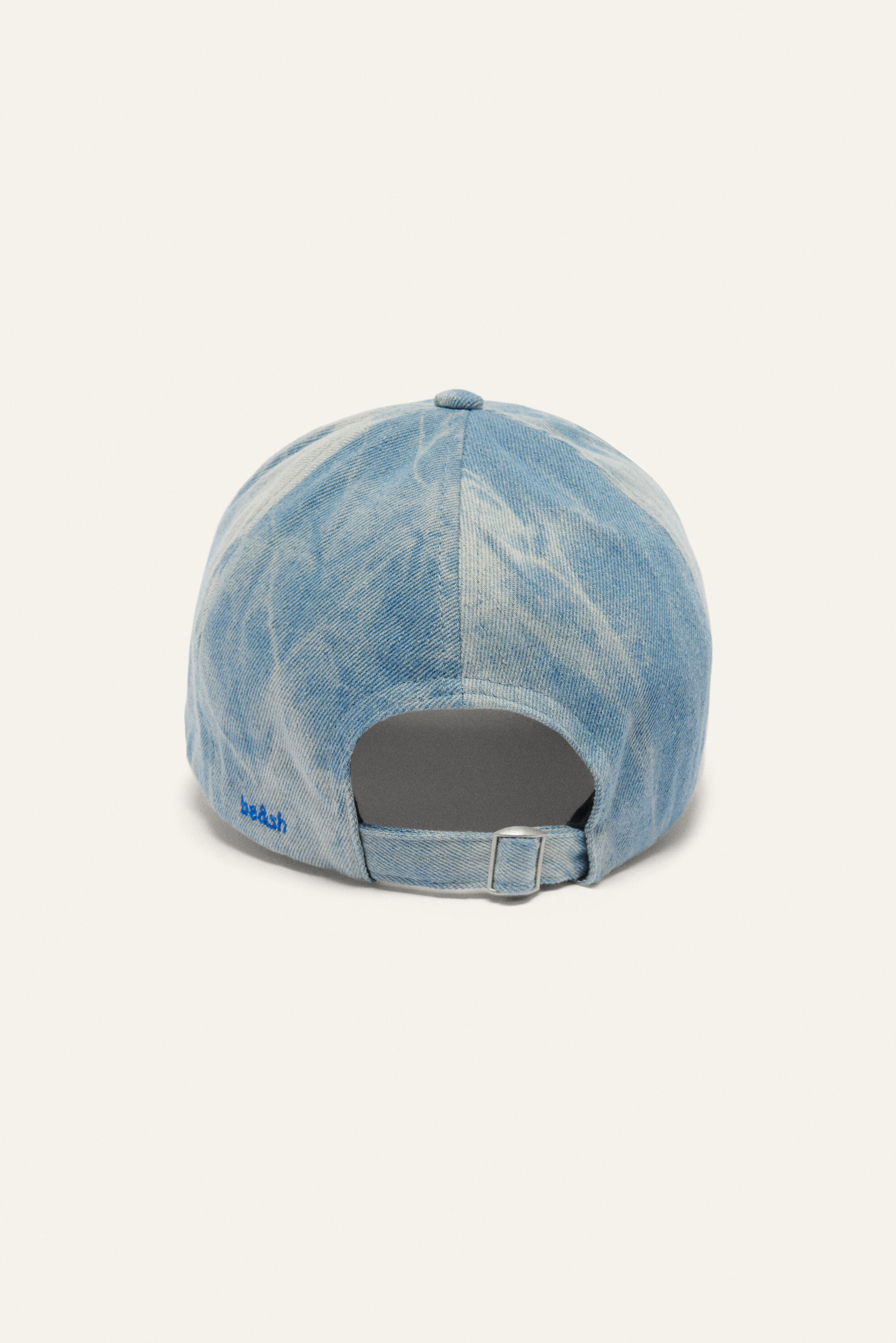 cap HOLYVA