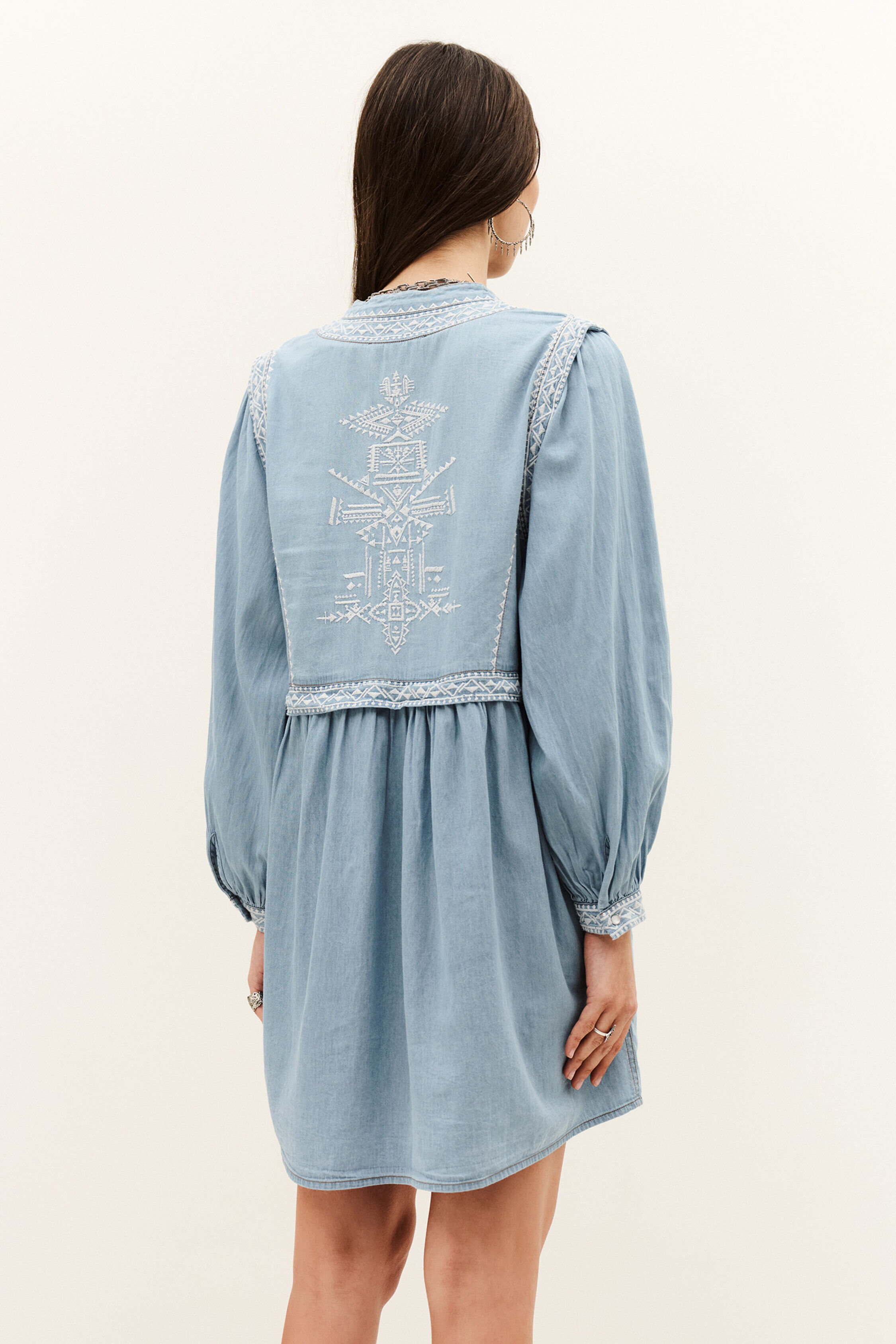 dress LAEN