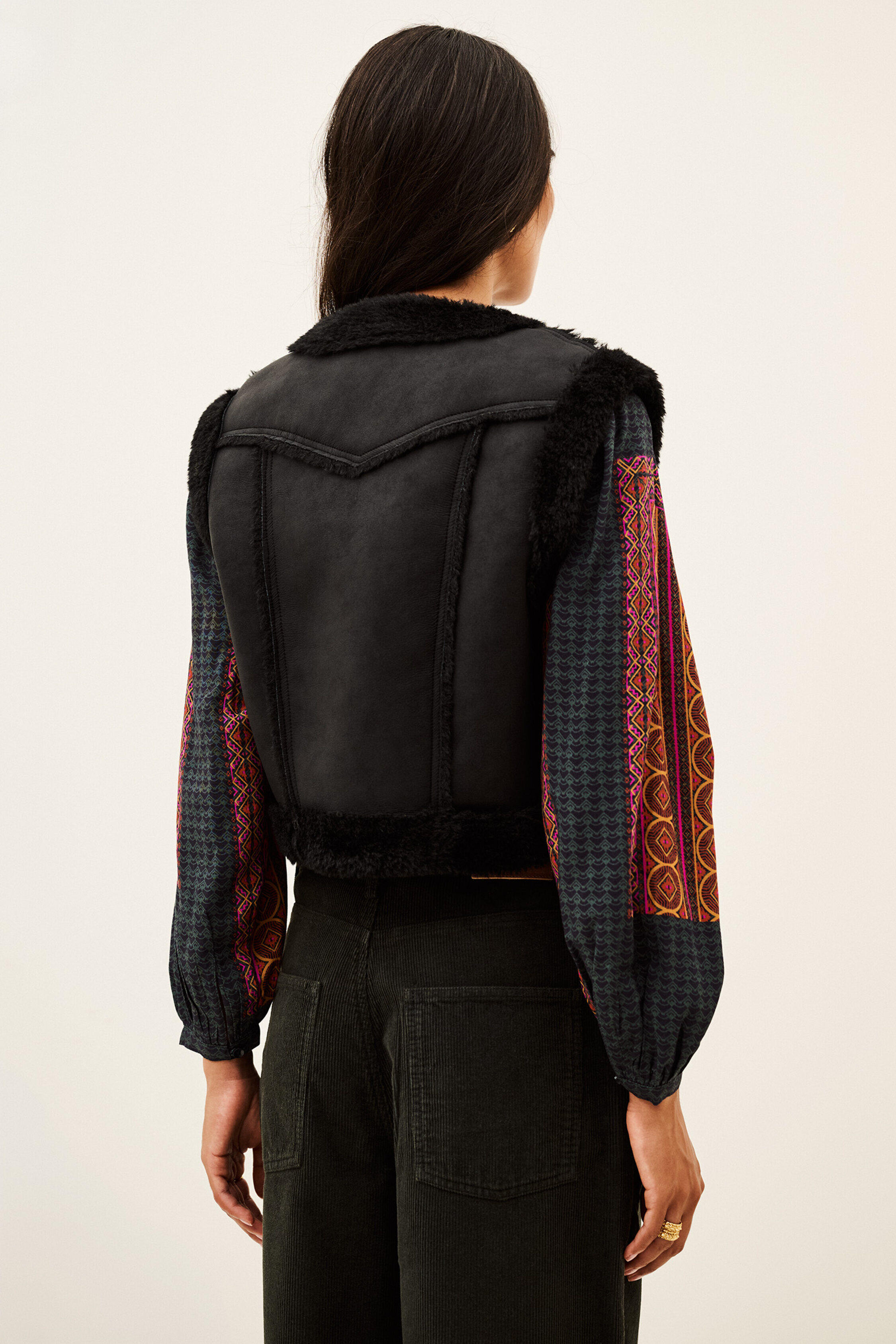 JACKET PILAR