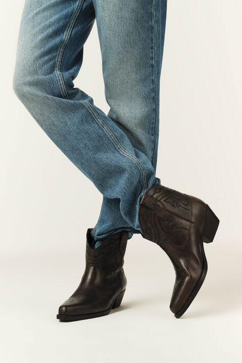 BOOTS CLYDE