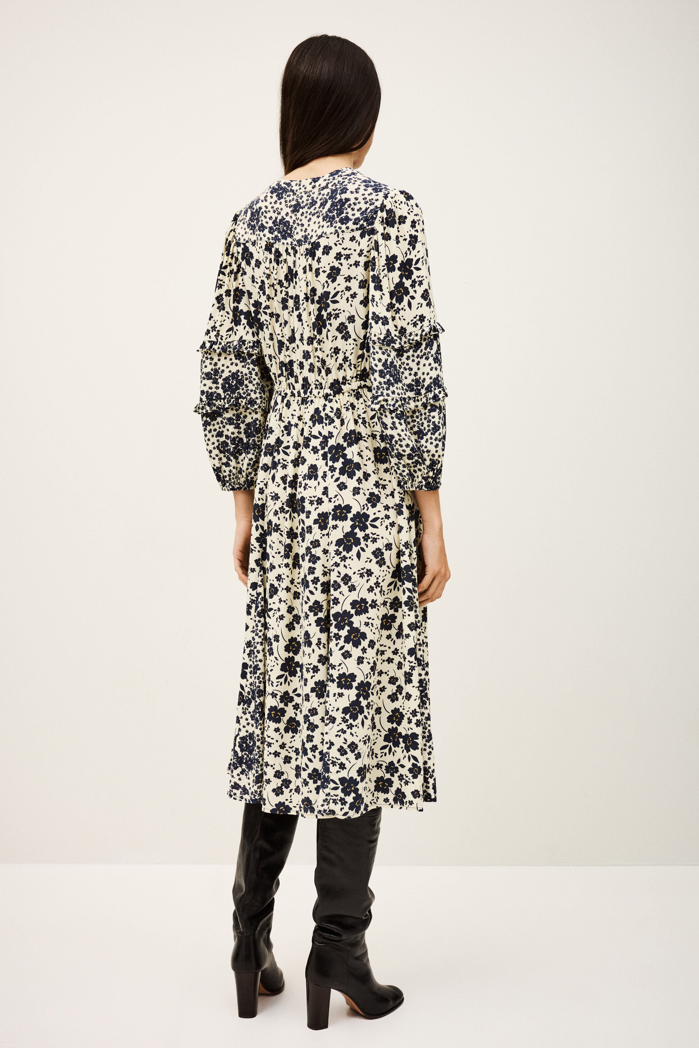 dress MINARY