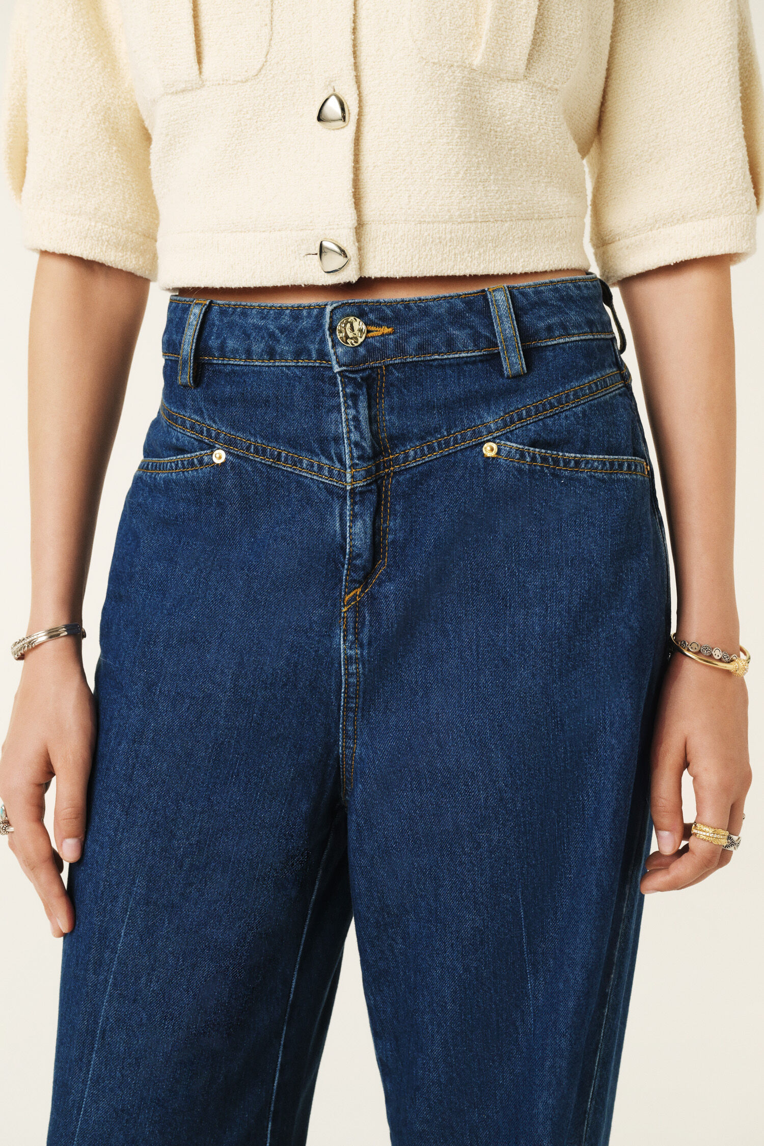 BUTSY JEAN