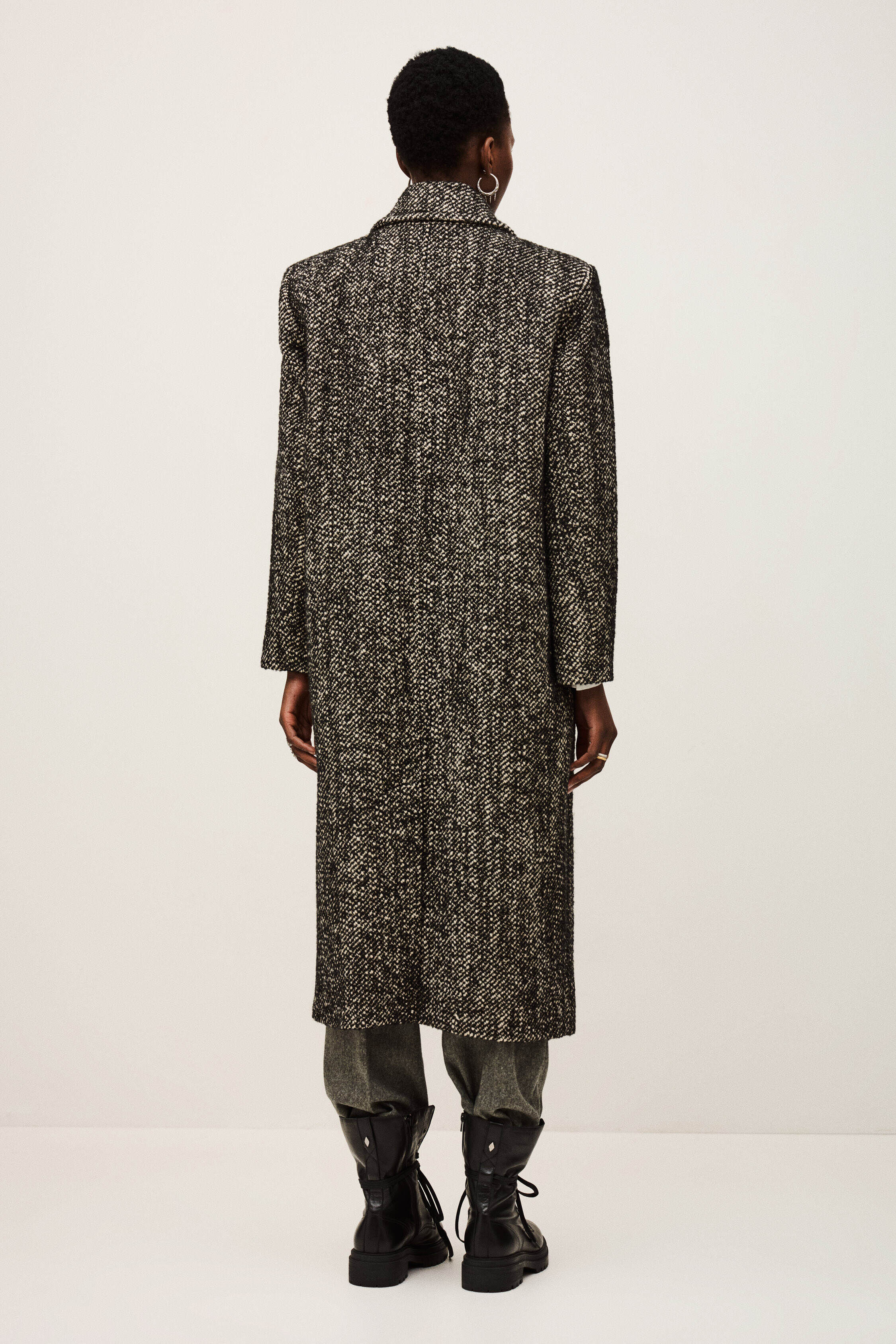 coat VOXLOW